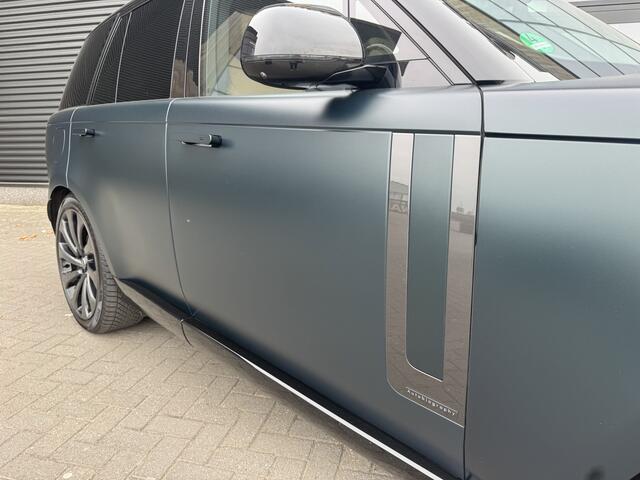 Land Rover RANGE ROVER 3.0 D350 Autobiography MHEV, 23 inch SV, Matte British Racing Green