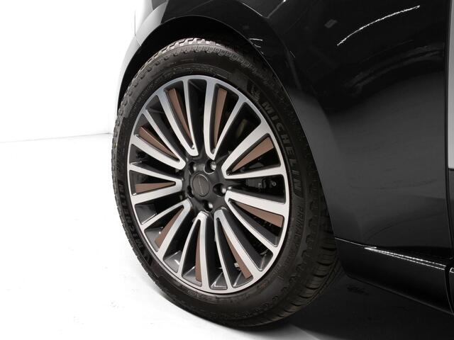 Land Rover RANGE ROVER 3.0 P550e SV PHEV Incl Coating