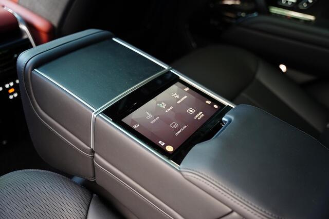 Land Rover RANGE ROVER P 615 SV / Two-Tone Interieur / NL-Auto / BTW