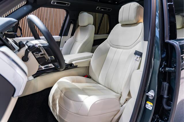 Land Rover RANGE ROVER P460e 22 inch Pano Meridian 3.0 P460e 22 inch PHEV