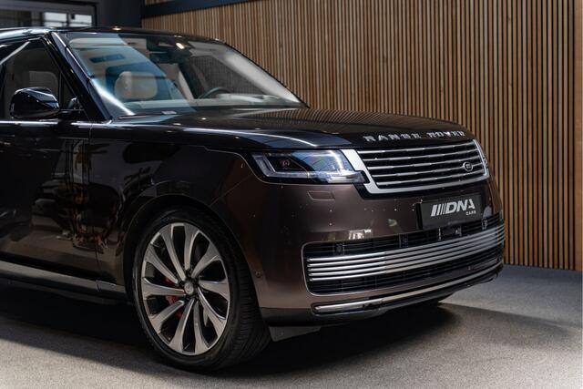 Land Rover RANGE ROVER SV P550e SV 23" Meridian Surround SV P550e PHEV
