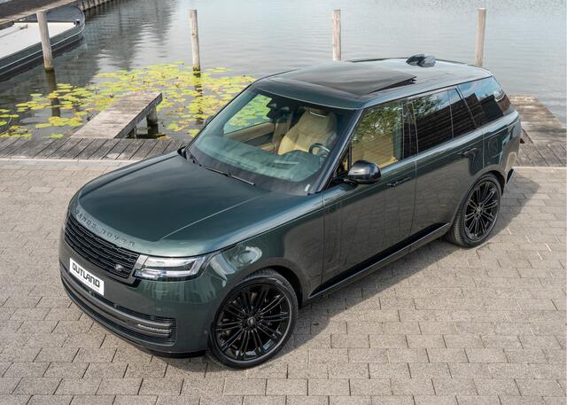 Land Rover RANGE ROVER P550e Autobiography | VERWACHT | Belgravia Green Metallic | Cognac leder | Shadow Pack | 23" inch |