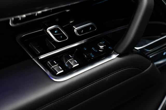 Land Rover RANGE ROVER 3.0 P460e HSE PHEV *Meridian Signature / SV Bespoke Leder-Pakket / Stoelventilatie + Massage / Panorama / 5-Jaar Garantie*