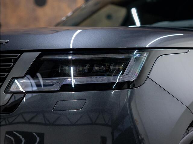 Land Rover RANGE ROVER 3.0 P550e HSE PHEV | Trekhaak | Massage | Soft Close | HUD | ACC | 360° |