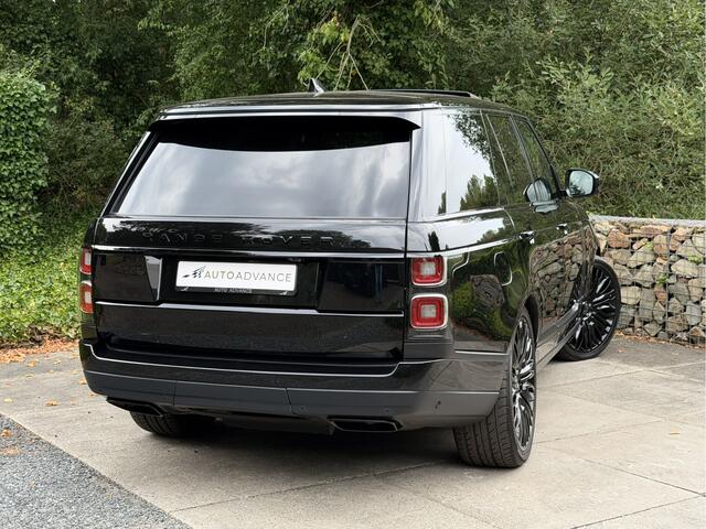 Land Rover RANGE ROVER D300 Vogue Black Design Pack
