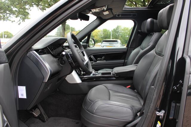 Land Rover RANGE ROVER 4.4 P530 Autobiography MHEV / Panoramadak / 360Camera / Head-up / Meridian High End / Luchtvering / 23'' / Achterasbesturing / Softclose / Sfeerverlichting / Massage / Stoelverwarmd / Keyless / Dodehoek / DAB / ACC