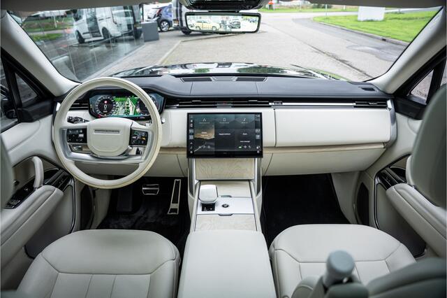 Land Rover RANGE ROVER 4.4 P615 LWB SV ** Tailgate Event Suite ** Business Class Comfo ** Gloss White Ceramic