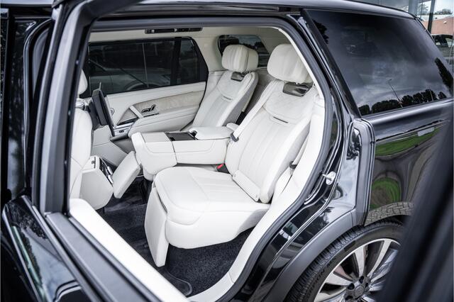 Land Rover RANGE ROVER 4.4 P615 LWB SV ** Tailgate Event Suite ** Business Class Comfo ** Gloss White Ceramic