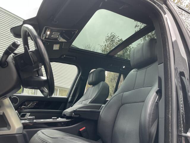 Land Rover RANGE ROVER 2.0 P400e Vogue - Pano - Meridian - Head-Up - Trekhaak - ACC - Stuurwielverwarming