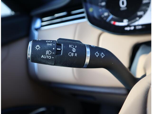 Land Rover RANGE ROVER 3.0 P510e Autobiography PHEV | Pano | Stoel en stuurverwarming | Memoty seats voor en achter | 360 camera | Trekhaak