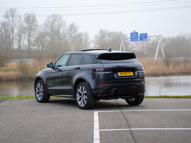 Land Rover RANGE ROVER EVOQUE 1.5 P300e AWD R-Dynamic SE | Panoramadak | Stoelverwarming | 360 Camera | 21'' LMV