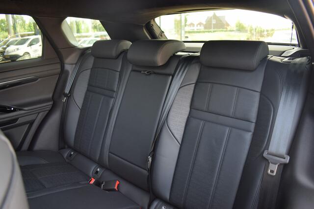 Land Rover RANGE ROVER EVOQUE 1.5 P300e AWD R-Dynamic SE | Full Option! | Trekhaak | Pano | Meridian