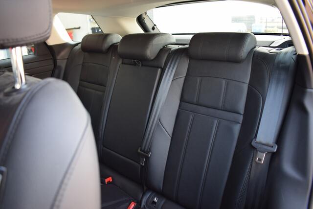 Land Rover RANGE ROVER EVOQUE 2.0 P200 AWD | Trekhaak | CarPlay | Stuurverw. | Leer