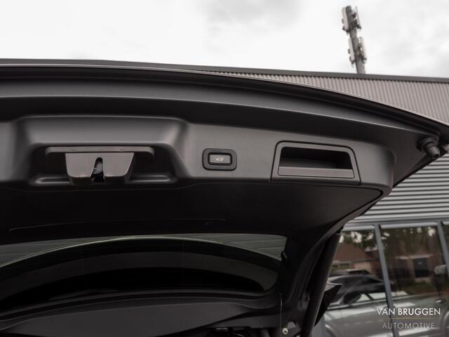 Land Rover RANGE ROVER EVOQUE 1.5 P300e AWD R-Dynamic Pano Meridian 360 Leer