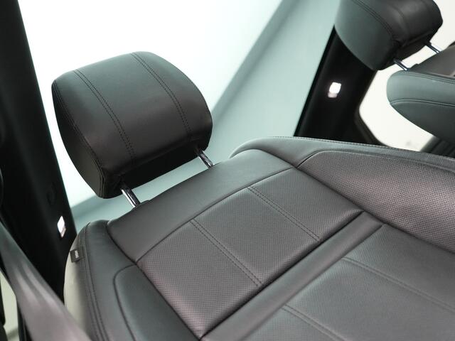 Land Rover RANGE ROVER EVOQUE 2.0 P250 AWD R-Dynamic SE 249pk Dealer O.H | Panodak | Head Up | 360 Camera | Lederen Sportstoelen Memory & Verwarmd | Stuur Verwarmd | Apple Carplay | Navigatie | Blis | Keyless | Virtual | DAB |