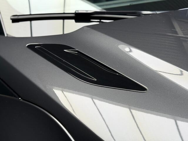 Land Rover RANGE ROVER EVOQUE P270e Dynamic SE Limited EditionBlack PackPanoramadak ACCMeridian SoundStoel+Stuurverwarming