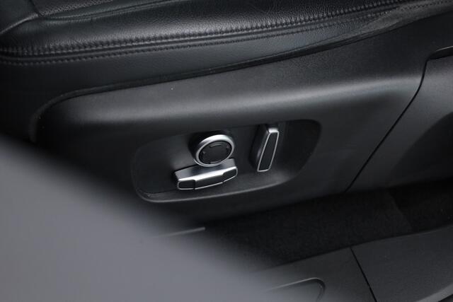 Land Rover RANGE ROVER EVOQUE 1.5 P300e AWD S | 360cam | Winter Pack | Adapt. Cruise | Dodehoekdet. | Leder