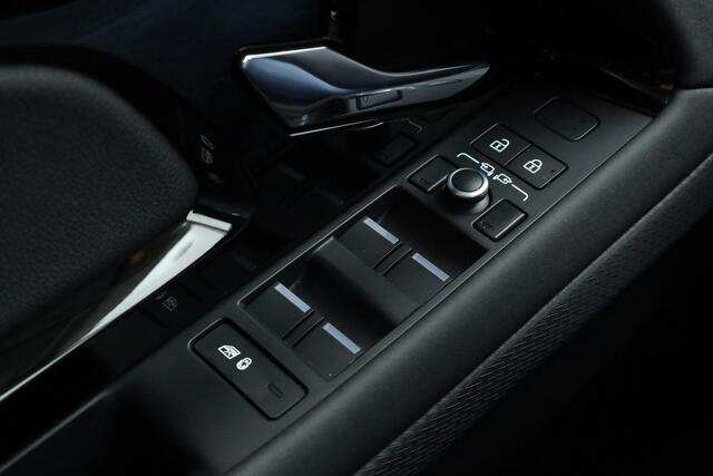 Land Rover RANGE ROVER EVOQUE 1.5 P300e AWD S | 360cam | Winter Pack | Adapt. Cruise | Dodehoekdet. | Leder