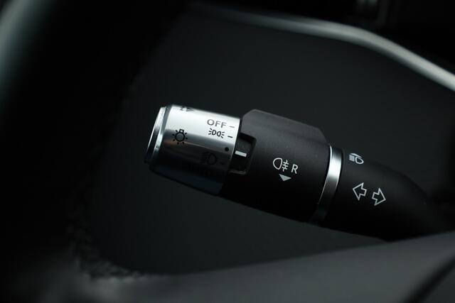 Land Rover RANGE ROVER EVOQUE 1.5 P300e AWD S | 360cam | Winter Pack | Adapt. Cruise | Dodehoekdet. | Leder