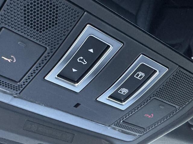 Land Rover RANGE ROVER EVOQUE P270e PHEV AWD S Edition