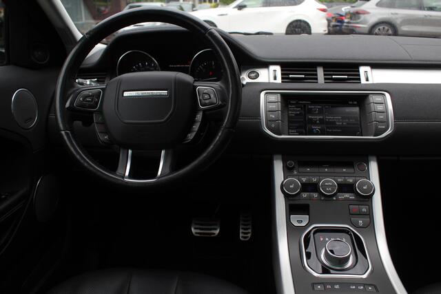 Land Rover RANGE ROVER EVOQUE 2.0 TD4 HSE / Panoramadak / Camera / Leder / Navigatie / 19'' / Stuur+Stoelverwarming / Getint glas / Cruise Control