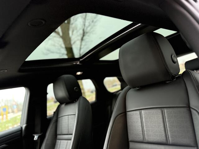 Land Rover RANGE ROVER EVOQUE P300e AWD R-Dynamic HSE ** Panodak ** Trekhaak ** Meridian Surround ** Ventilatie ** 20inch