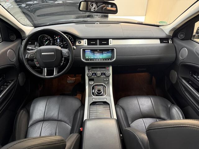 Land Rover RANGE ROVER EVOQUE 2.0 Si4 SE Dynamic, 240Pk, 2018, 1ste eigenaar, Dealer onderhouden, Apple carplay, Panoramadak, Stoelverwarming, Cruise control, Climate control, Stuurverwarming, Trekhaak afneembaar, 4 seizoenen banden,