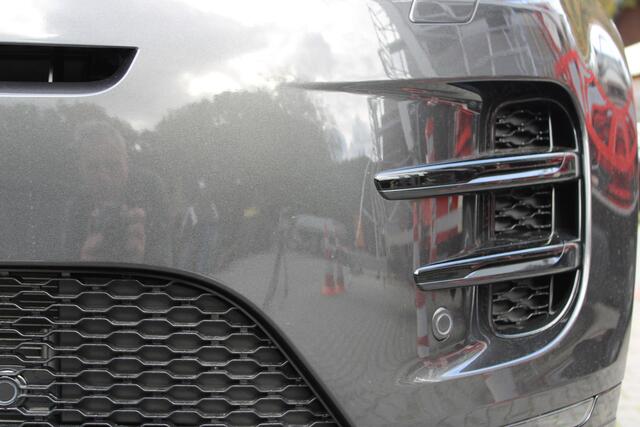 Land Rover RANGE ROVER EVOQUE 1.5 P270e PHEV AWD Dynamic SE 5 jaar fabrieksgarantie vanaf 2 sept/2025 tot 150.000 km Black Pack - Panoramadak - 20 inch Speciale kleur: Carpation Grey