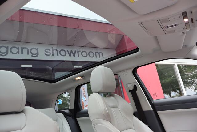Land Rover RANGE ROVER EVOQUE 2.0 TD4 SE Dynamic | Origineel NL | Panoramadak | Leder | Camera |