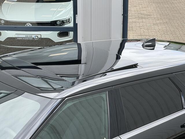 Land Rover RANGE ROVER EVOQUE 1.5 P270e PHEV AWD SE Dynamic Edition | Pano-schuifdak/Blackpack/360°cam/Meridian/Coldclimate