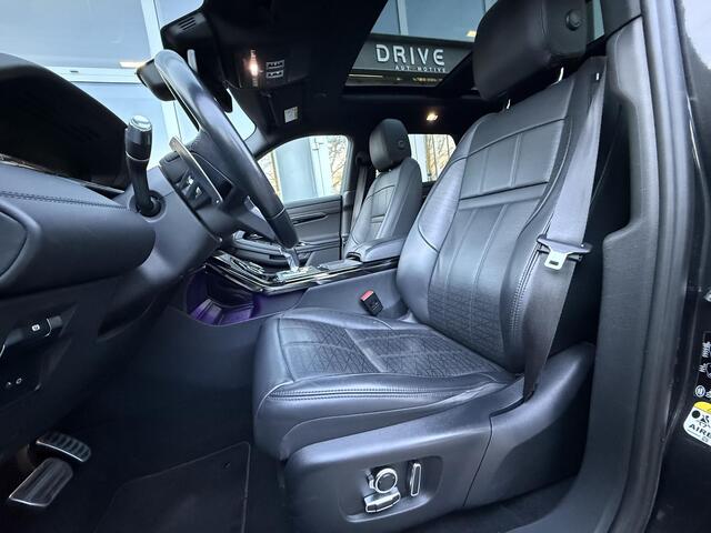 Land Rover RANGE ROVER EVOQUE 1.5 P300e AWD R-Dynamic HSE Black Style|Schuif/kantel dak|Sfeer|Meridian|Matrix|Trekhaak