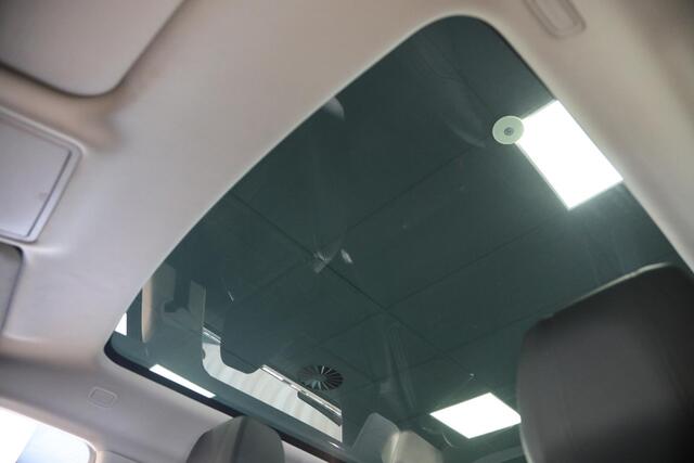 Land Rover RANGE ROVER EVOQUE 1.5 P300e AWD R-Dynamic S | Panoramadak | Leer Apple Carplay