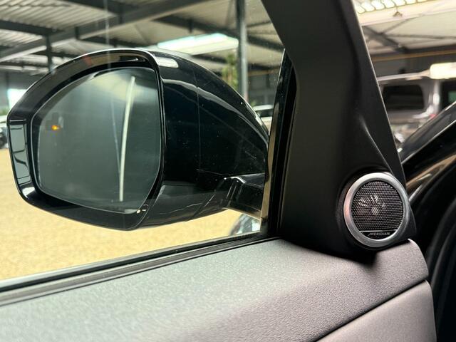 Land Rover RANGE ROVER EVOQUE P270e SE Dynamic/pano schuifdak/black pack/trekhaak