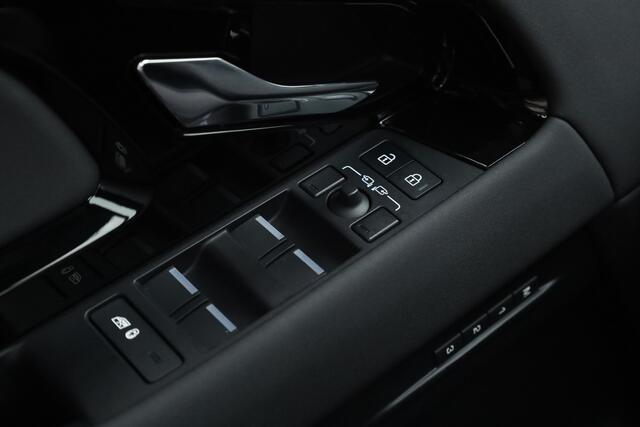 Land Rover RANGE ROVER EVOQUE 1.5 P300e PHEV AWD S | Rijklaar! | Pano | SOH 94% | Camera | Leder | Adapt. Cruise | Elek. Stoelen | Apple CarPlay