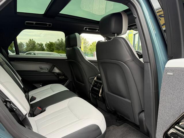 Land Rover RANGE ROVER SPORT 2.0 P440e Dynamic SE