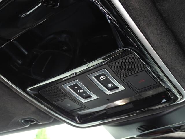 Land Rover RANGE ROVER SPORT SVR 5.0 V8 SC 576PK / LED / full option *NAP*