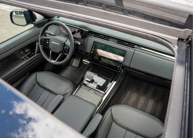 Land Rover RANGE ROVER SPORT P550e Autobiography | 24" inch SV Custom Wheels | Koelkast | Massage | Stoelkoeling voor & achter |
