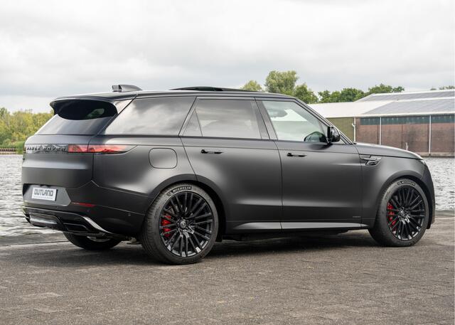 Land Rover RANGE ROVER SPORT P550e Autobiography | Santorini Black Satin - Stealth PPF | 23" inch SV | Trekhaak | Standkachel |