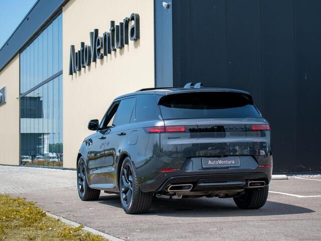 Land Rover RANGE ROVER SPORT 3.0 P460e Dynamic HSE PHEV Trekhaak l Schuif- /kantel Pano l Stoelventilatie l Soft Close l Blackpack l 22" Inch
