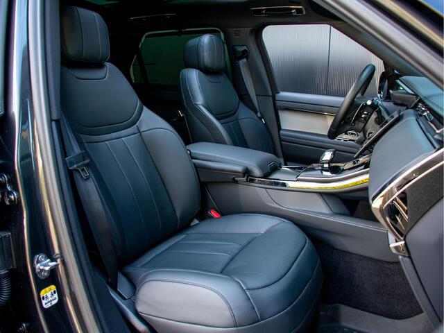 Land Rover RANGE ROVER SPORT 3.0 P460e Dynamic HSE PHEV Trekhaak l Schuif- /kantel Pano l Stoelventilatie l Soft Close l Blackpack l 22" Inch