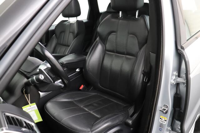 Land Rover RANGE ROVER SPORT 3.0 SDV6 Autobiography Dynamic Pano-dak Trekhaak Digi. Dash
