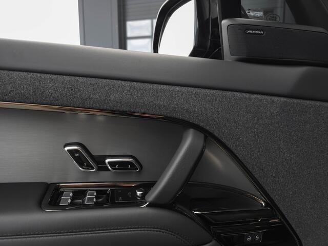Land Rover RANGE ROVER SPORT 3.0 P460e Dynamic SE PHEV | Pano | 23"| HUD | All Black | Memo | Meridian | Privacy | Side Ass.| Topv.|