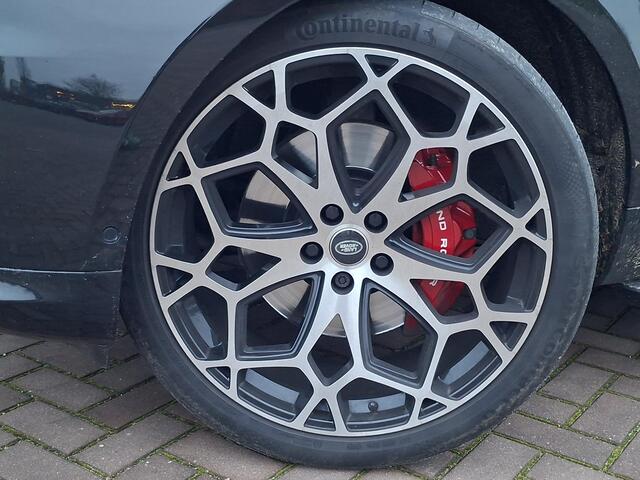 Land Rover RANGE ROVER SPORT P400 HSE Dynamic | 23" Urban LM | Volleder | Carbon pack | Carbon SVR motorkap | Uitlaatstyling SVR | CarPlay | LaneAssist | Stuurverw | Matrix Led | Etc..