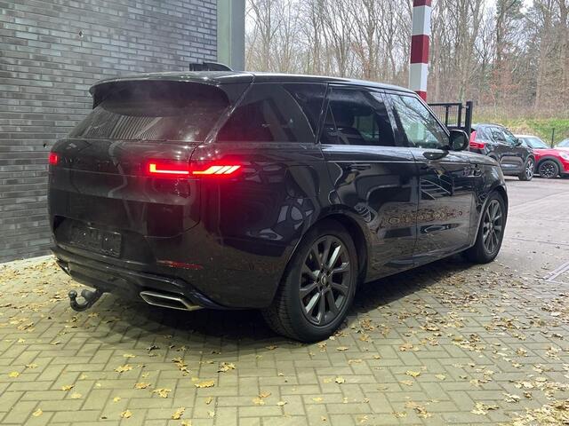 Land Rover RANGE ROVER SPORT 3.0 P460e Dynamic SE PHEV | Black Pack | Meridian Surround | Stoelkoeling | ACC | Trekhaak | Head-Up
