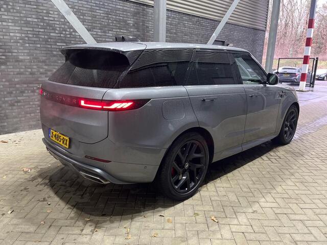 Land Rover RANGE ROVER SPORT 3.0 P440e Dynamic SE | Panoramadak | Luchtvering | ACC | Head-Up | 360° Camera | Stuurverwarming