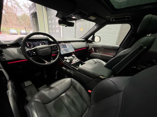 Land Rover RANGE ROVER SPORT 3.0 P440e Dynamic SE | Panoramadak | Luchtvering | ACC | Head-Up | 360° Camera | Stuurverwarming