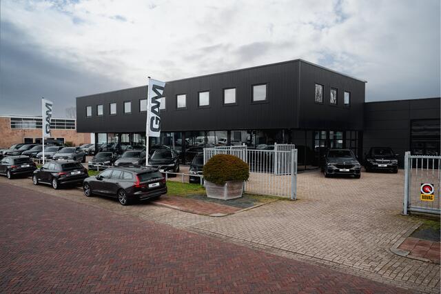 Land Rover RANGE ROVER SPORT P400e HSE Dynamic PANO-MASSAGE-MERIDIAN