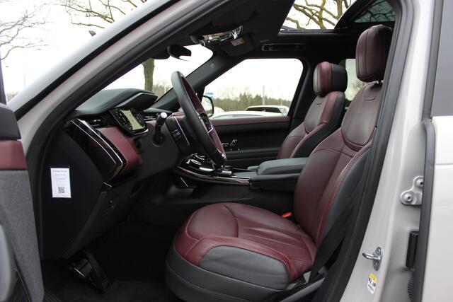 Land Rover RANGE ROVER SPORT 3.0 P440e Dynamic HSE / Panoramadak / Head-up / 360Camera / Meridian / Laser LED / 23'' / Softclose / Stoelverwarming 4x / DAB / ACC