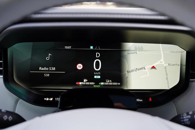 Land Rover RANGE ROVER SPORT P550e Autobiography MY 26 / Light Cloud Leder / 23 Inch