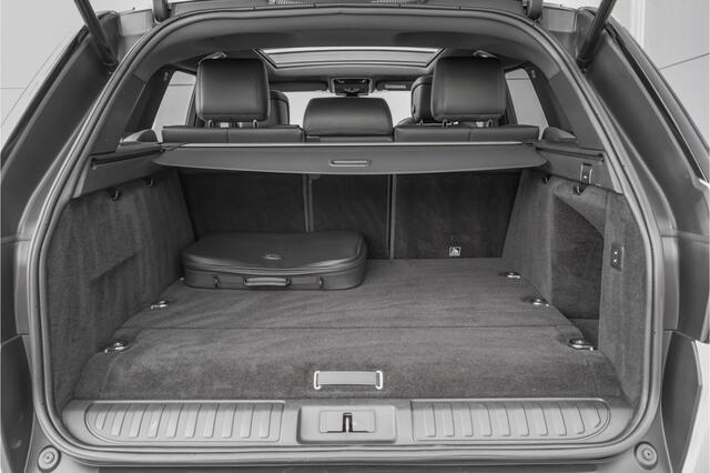 Land Rover RANGE ROVER SPORT P400e HSE Dynamic Stealth SVO Pano ACC Meridian